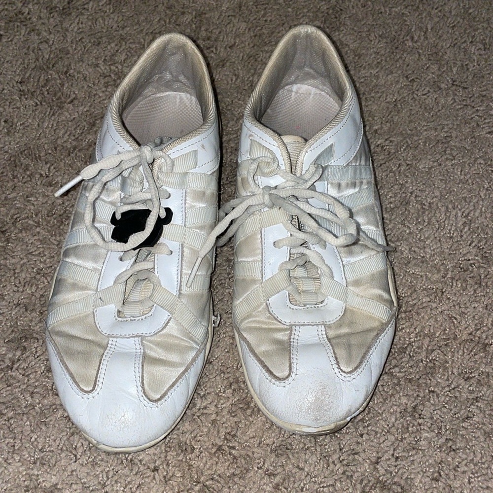 White Nfinity Evolution